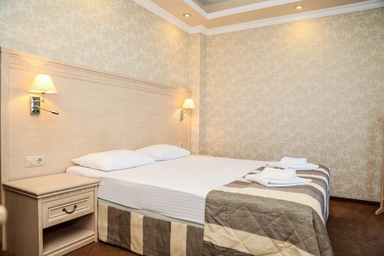 Grand Hotel Gagra Exterior foto